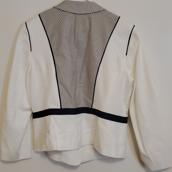 Jacket - Picture 3 of 3